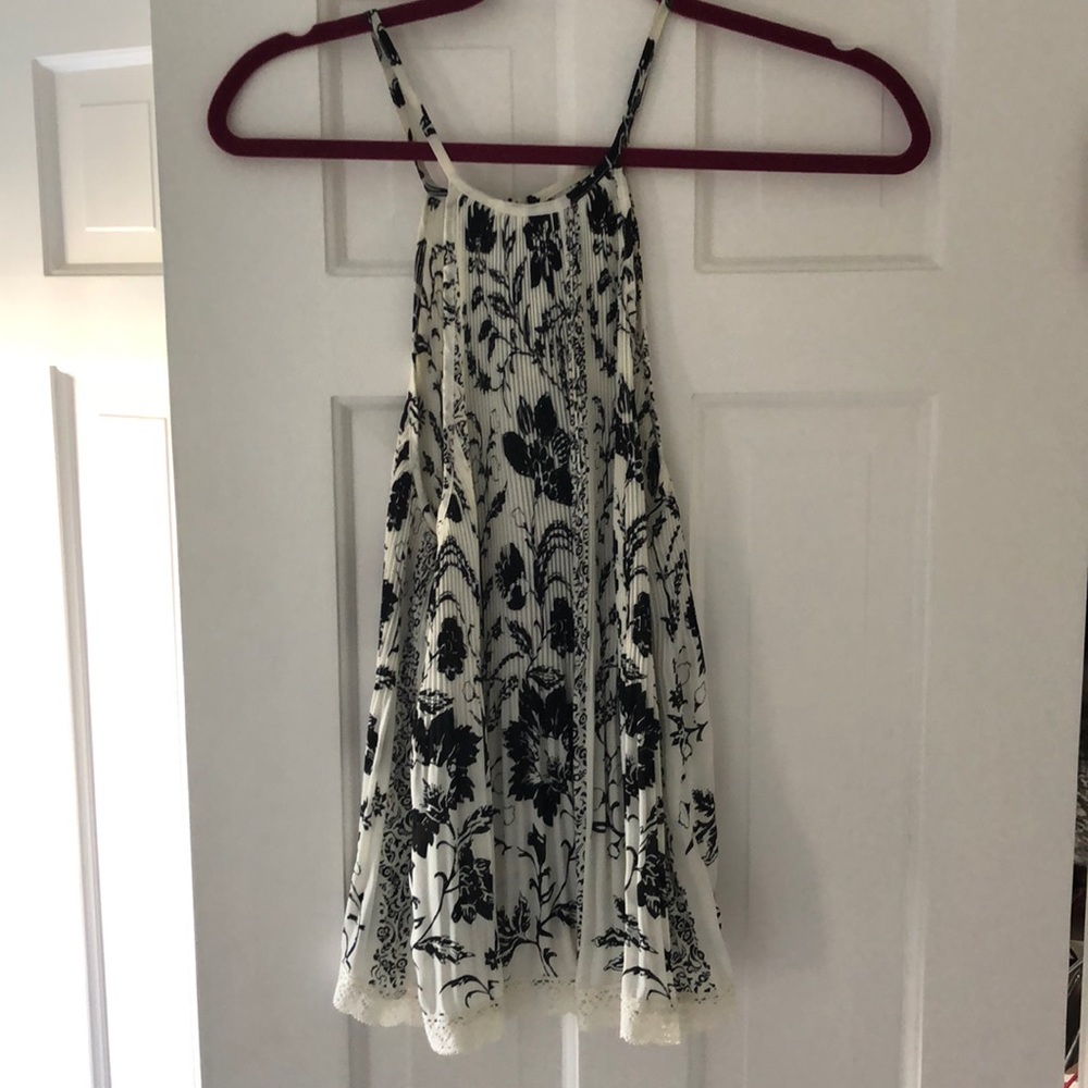 Caren Forbes floral tank top